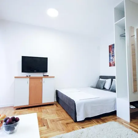 Tiara 2 * Novi Sad